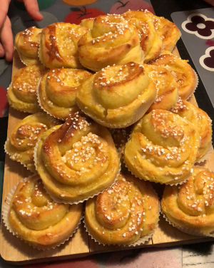 Lussekatter i gatti di Santa Lucia - la ricetta di Stoccolma con Mary - variante